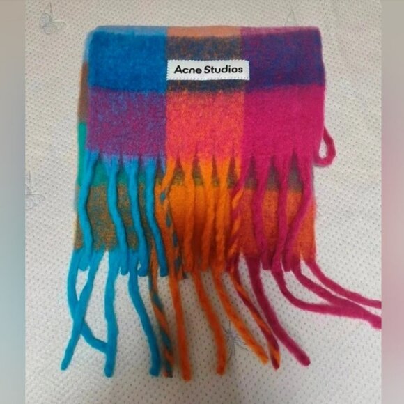 Acne studios scarf - Picture 2 of 3